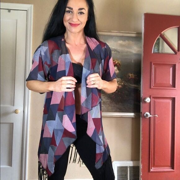 Lularoe light weight cardigan fun pattern tassels - Picture 1 of 4